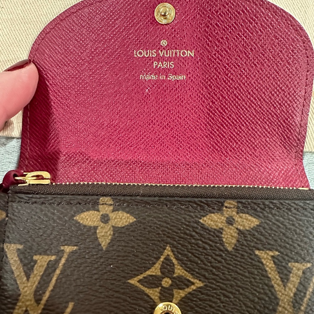 Louis Vuitton Dark Brown Monogram Coin Purse with Red Button - Picture 4 of 11